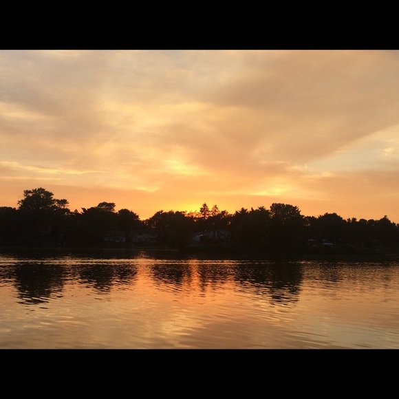 Meet your Posher, Shana - Picture 1 of 1